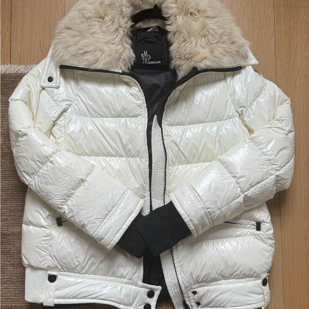 Moncler White Puffer Jacket with Fur Collar